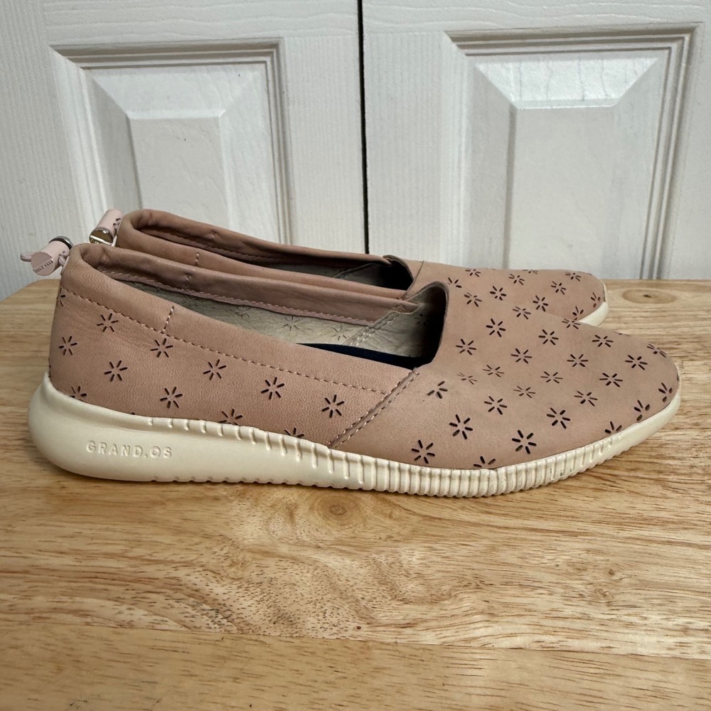 Cole Haan StudioGrand Sneakers‎ 6.5 Pink Leather Laser Cut Floral Cottagecore